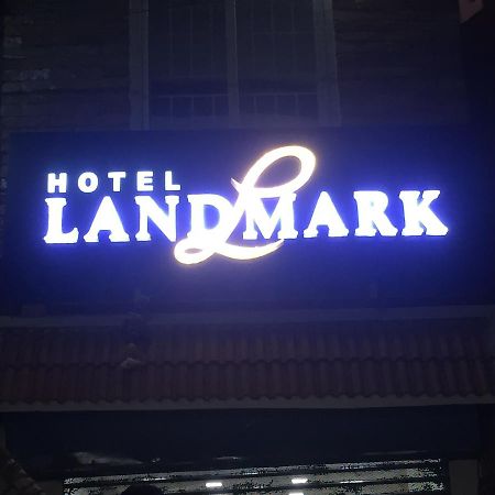 Hotel Landmark Udagamandalam Exterior foto