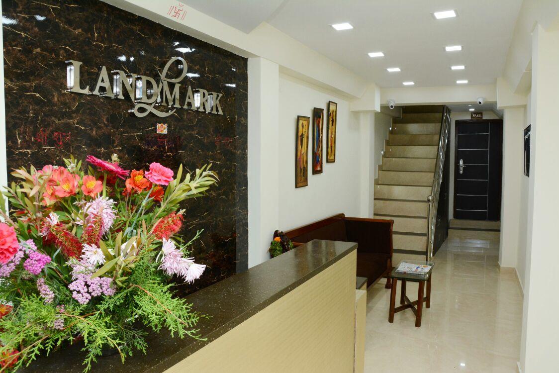 Hotel Landmark Udagamandalam Exterior foto